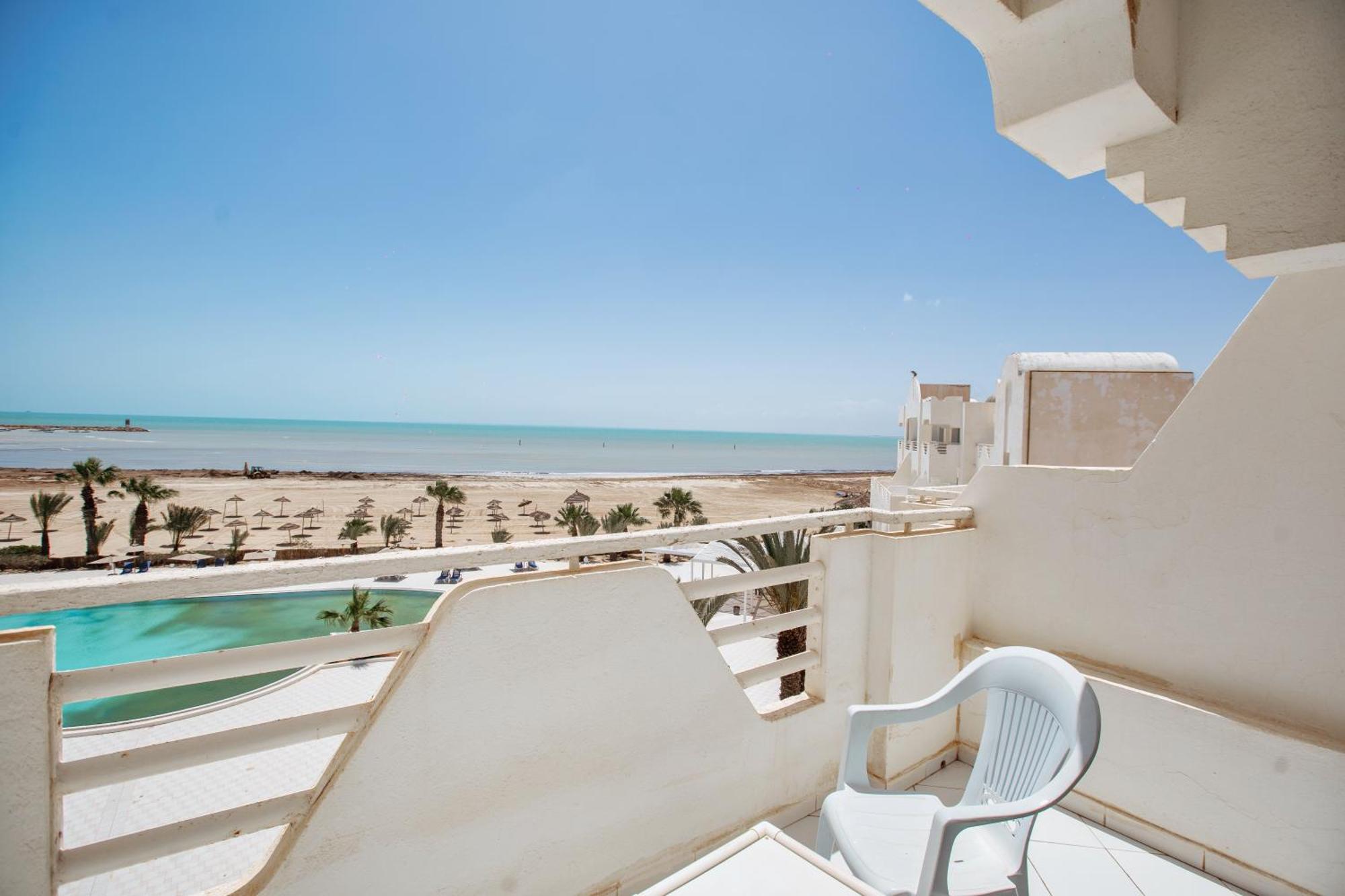 Best Time Alkantara Djerba Aghīr Eksteriør billede